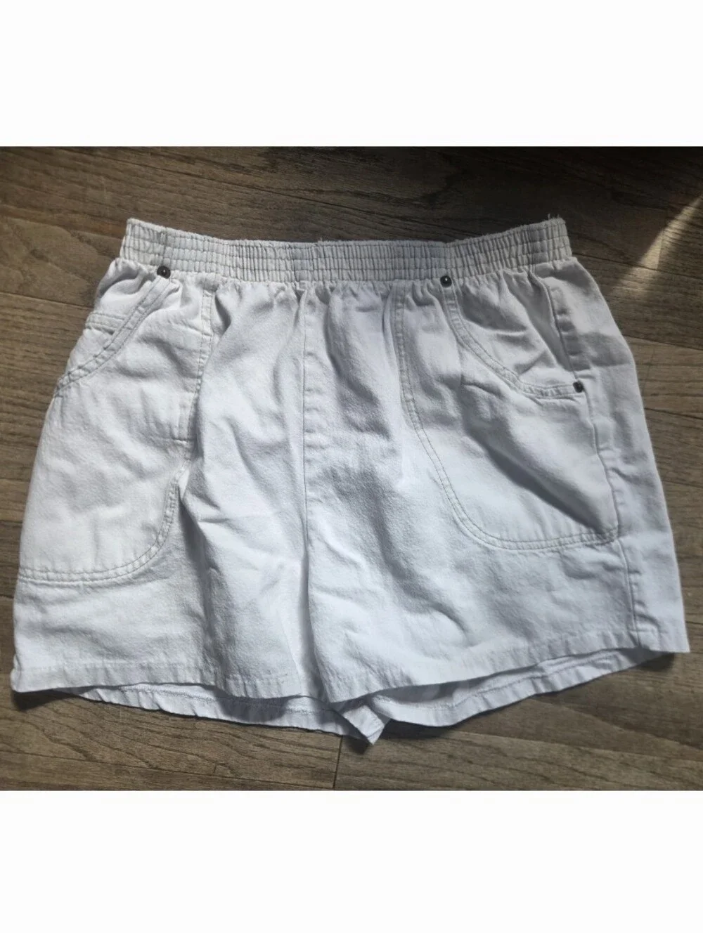 Womens White Elastic-Waist Casual Shorts Xsmall